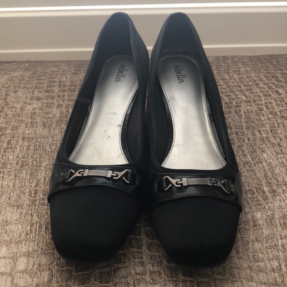 Abella shoes